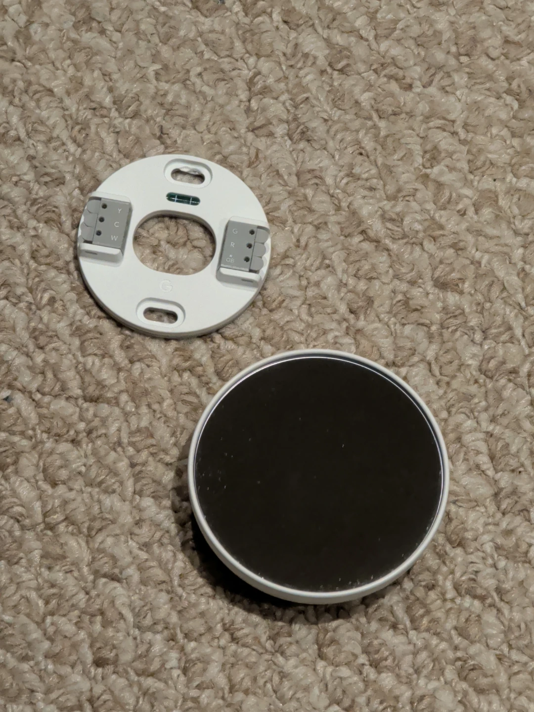 Google Nest Thermostat and Mounting Plate