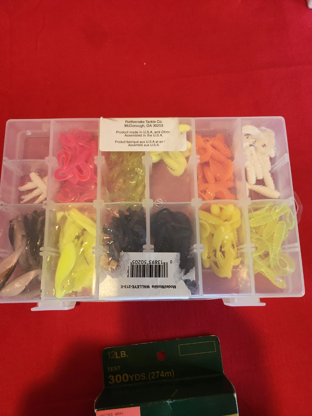 Huge Fishing Lure Lot with Tackle Boc and PROTAC  Line - photo 5