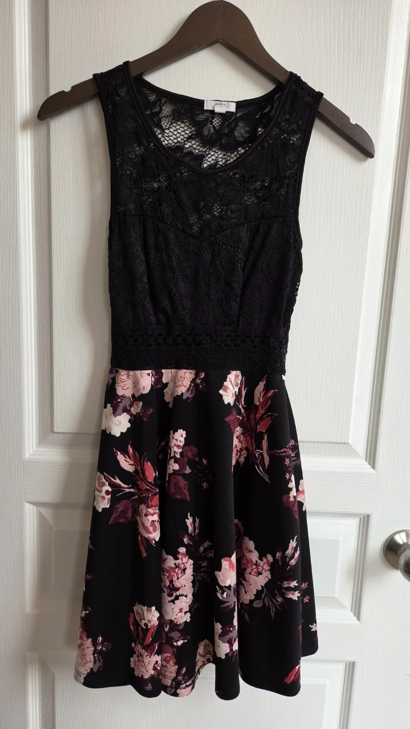 Ardene Black Floral Lace Dress