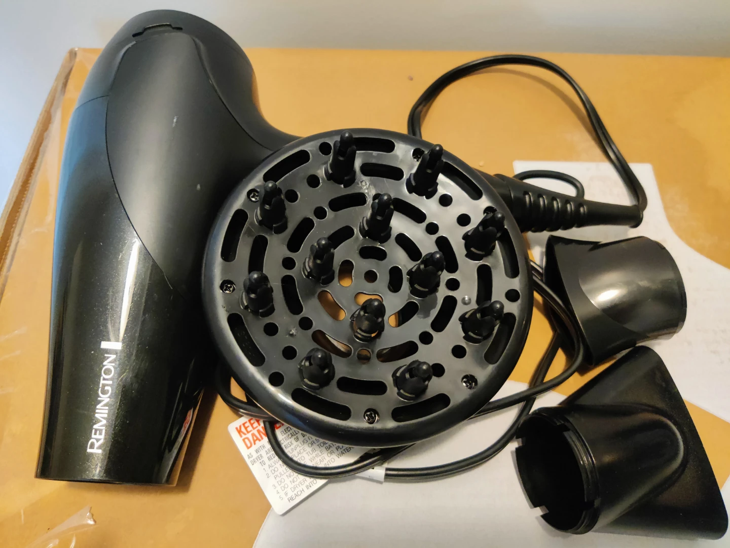 Remington Hair Dryer with Diffuser and Concentrator Nozzles