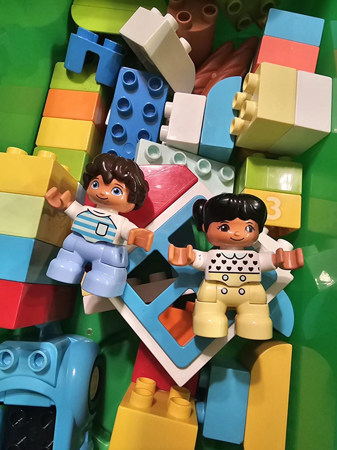 LEGO DUPLO Classic Blocks and Figures with Storage Box - photo 2