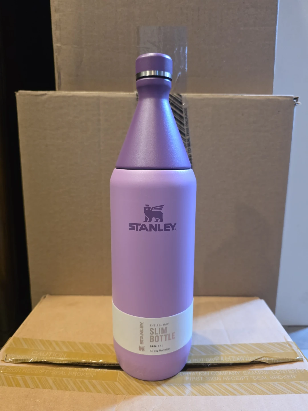 Stanley The All Day Slim Bottle 34 OZ / 1L