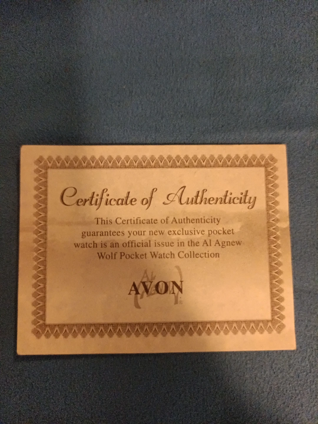 Avon Wolf Pocket Watch "Majestic Encounters" Exclusive Edition - photo 4