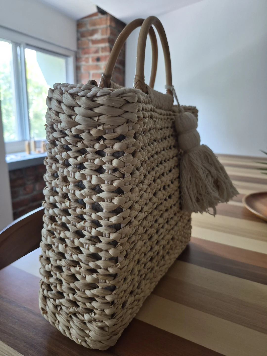 Zara Woven Straw Tote Bag with Tassels & Shoulder Strap - photo 4