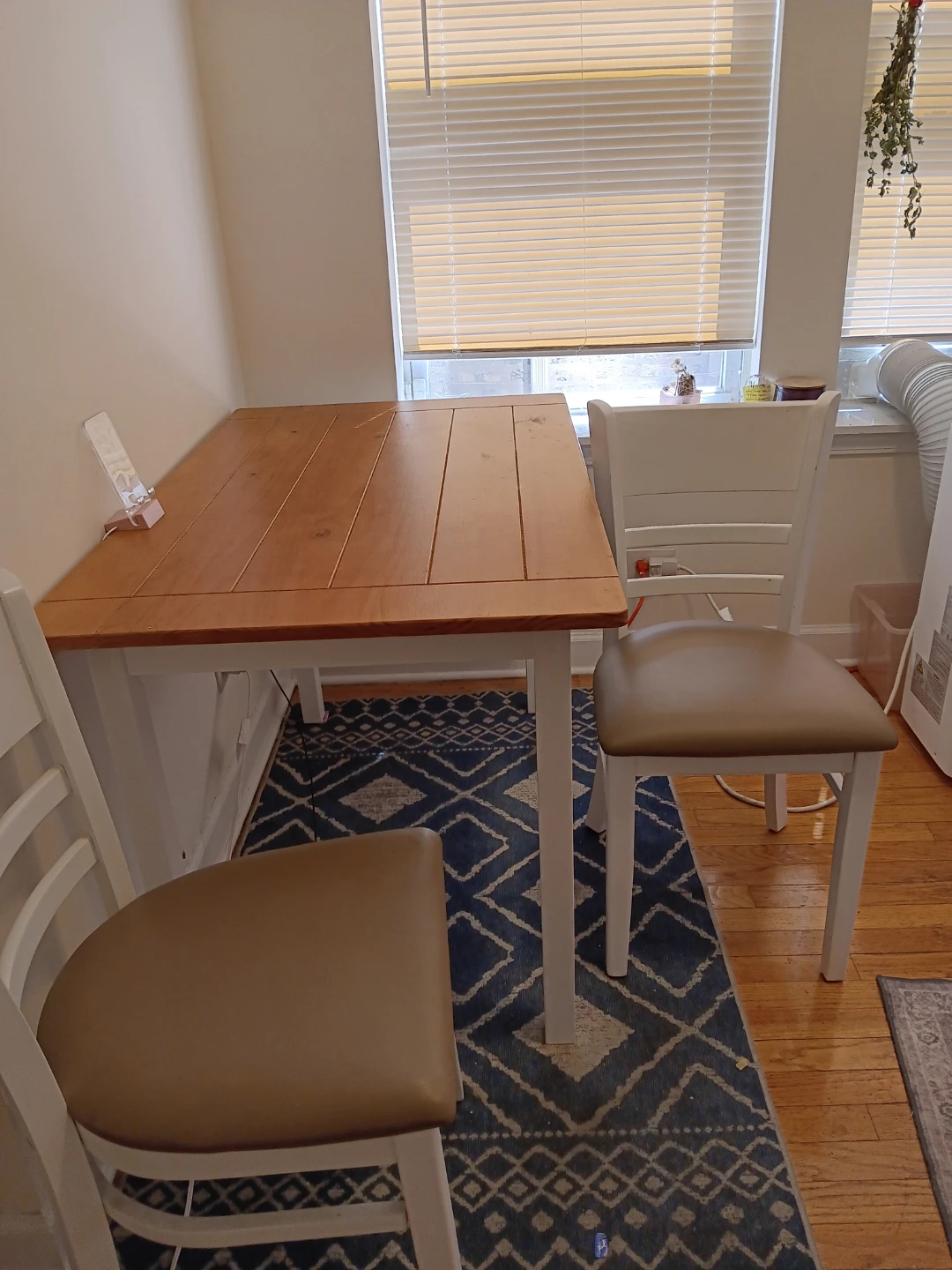 48 in  table Dining Set with 2 Chairs natural 2 years old - photo 2