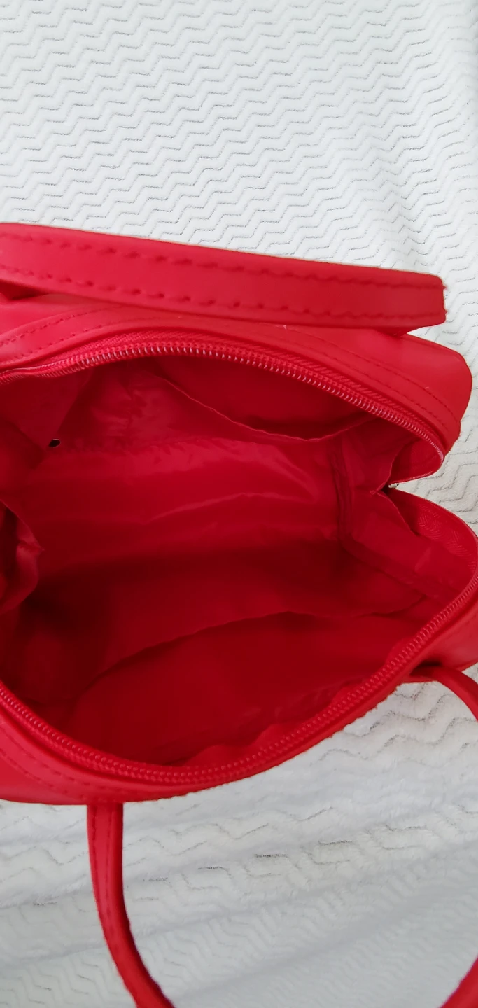 Givenchy makeup bag - photo 3