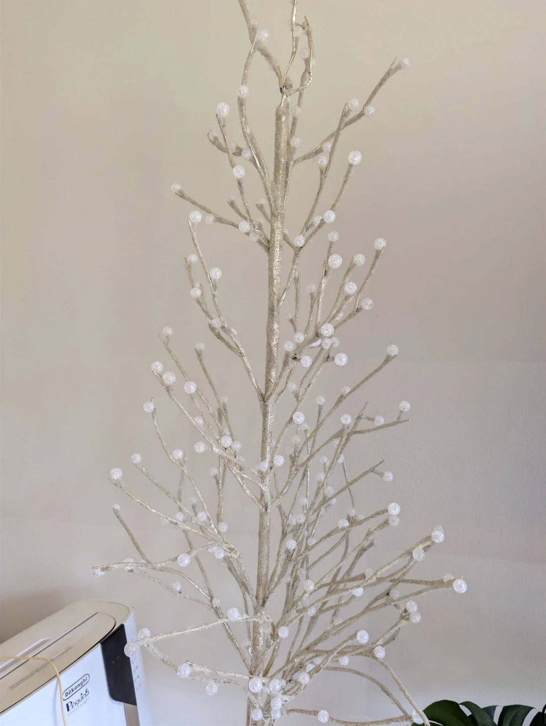 Light-Up Decorative Tree