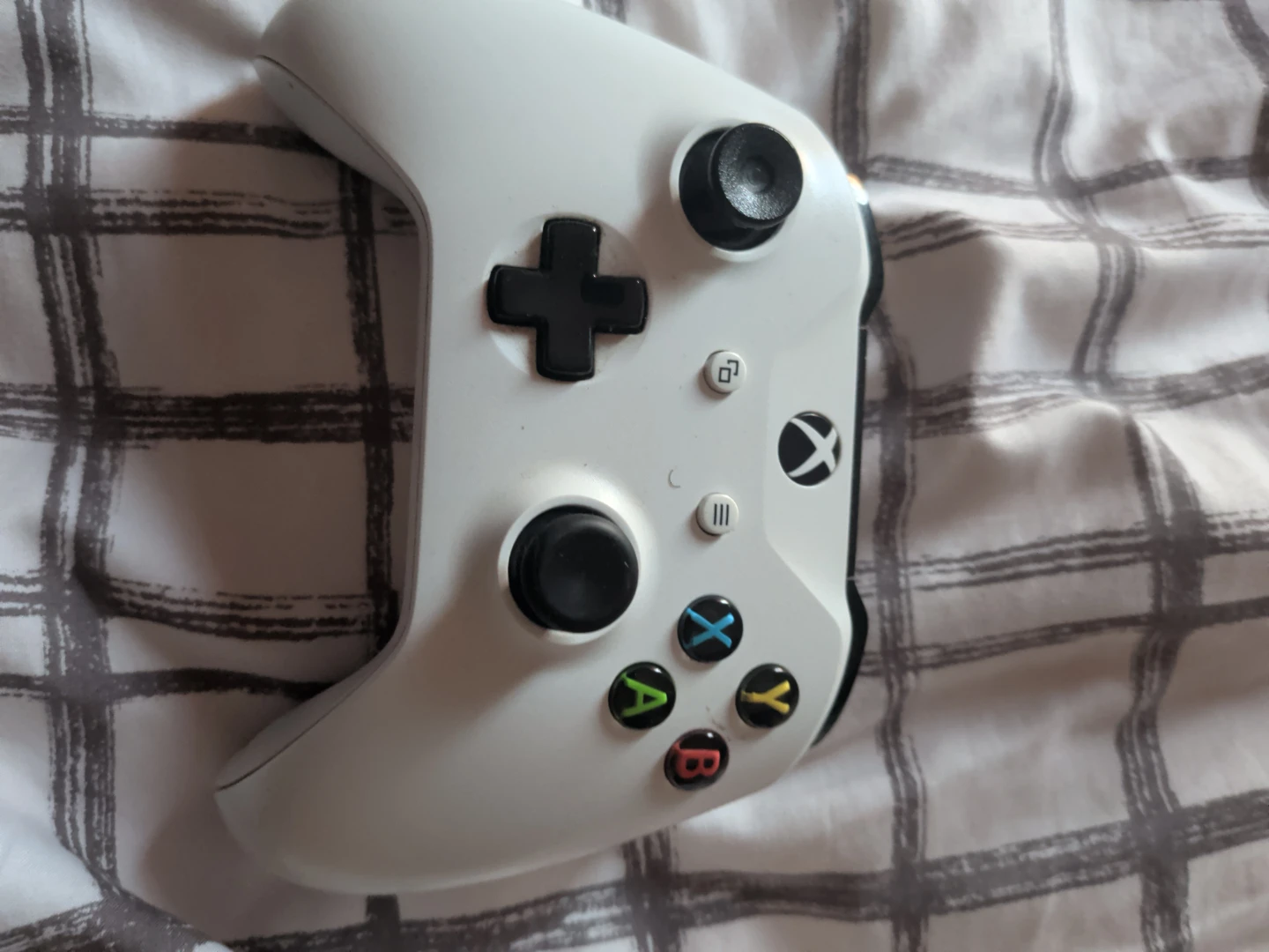 Xbox One S Console with Two Controllers - photo 2