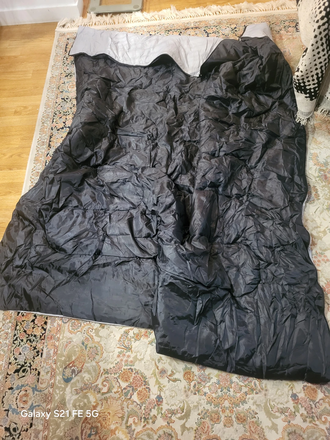 Polyester Filled Sleeping Bag - photo 2