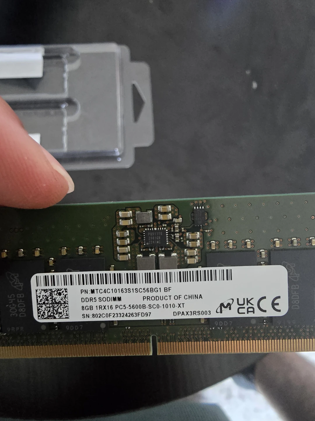 Lenova Crucial 8GB DDR5 RAM Stick - photo 2