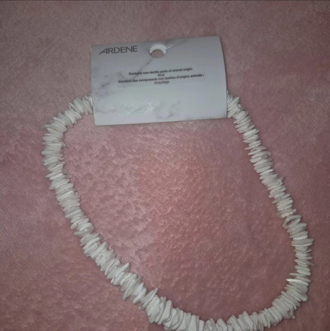 2 Necklaces - photo 3