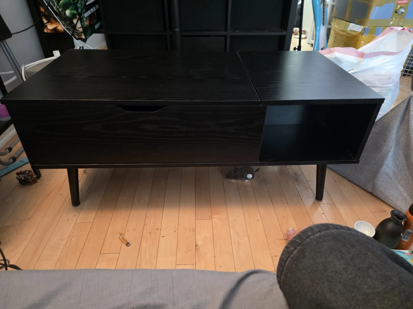 Black lift-up Coffee Table with Storage