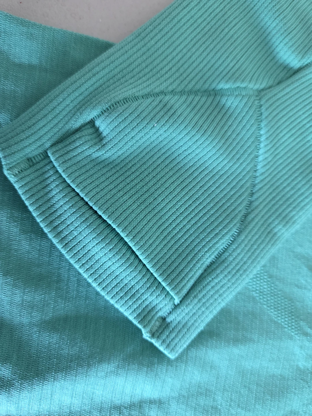 Lululemon Teal Long Sleeve Top - photo 2