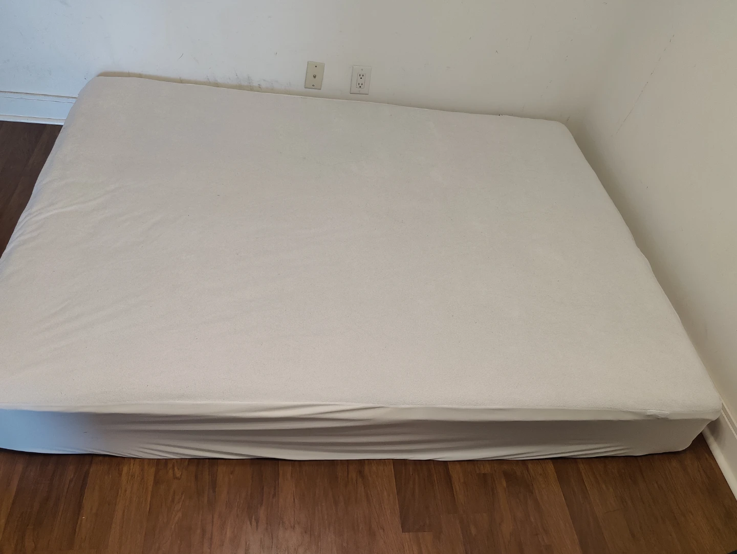 White Mattress