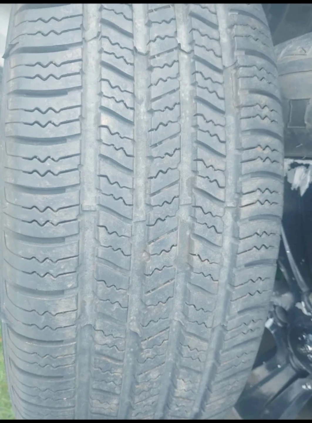 Car tires - photo 5
