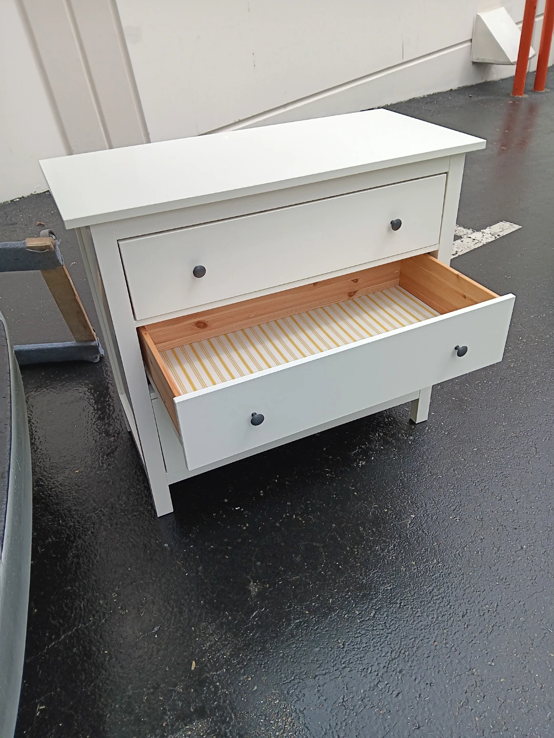 Hemnes Ikea H:37,W:42, delivery available - photo 3