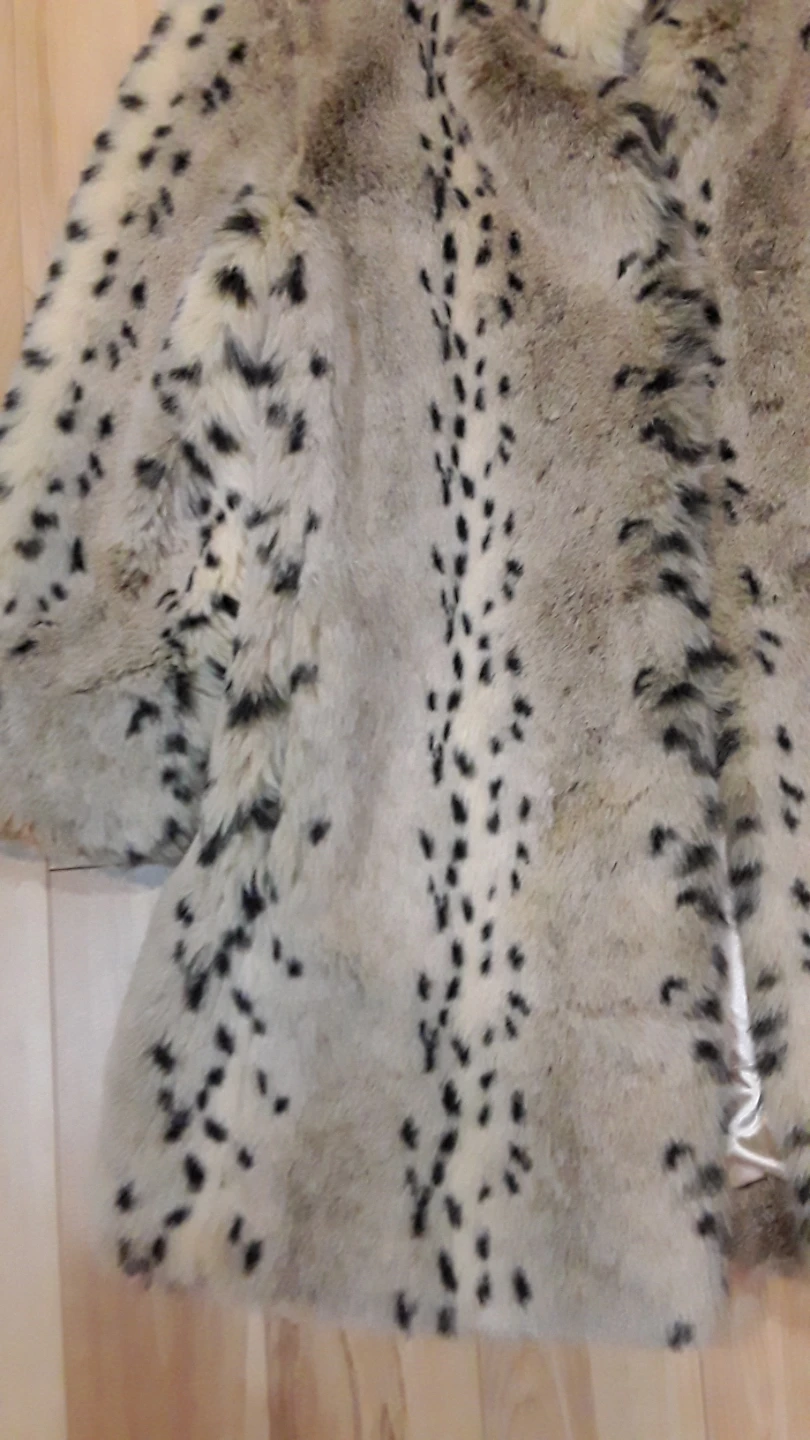 Laura Petires Faux Fur Leopard Print Coat - photo 4