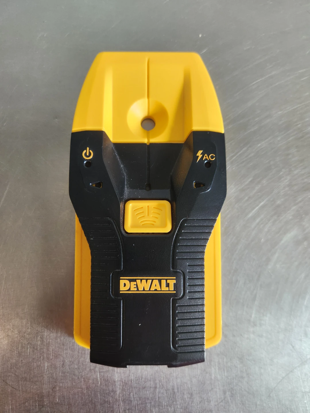 DeWalt DW0100 Stud Finder