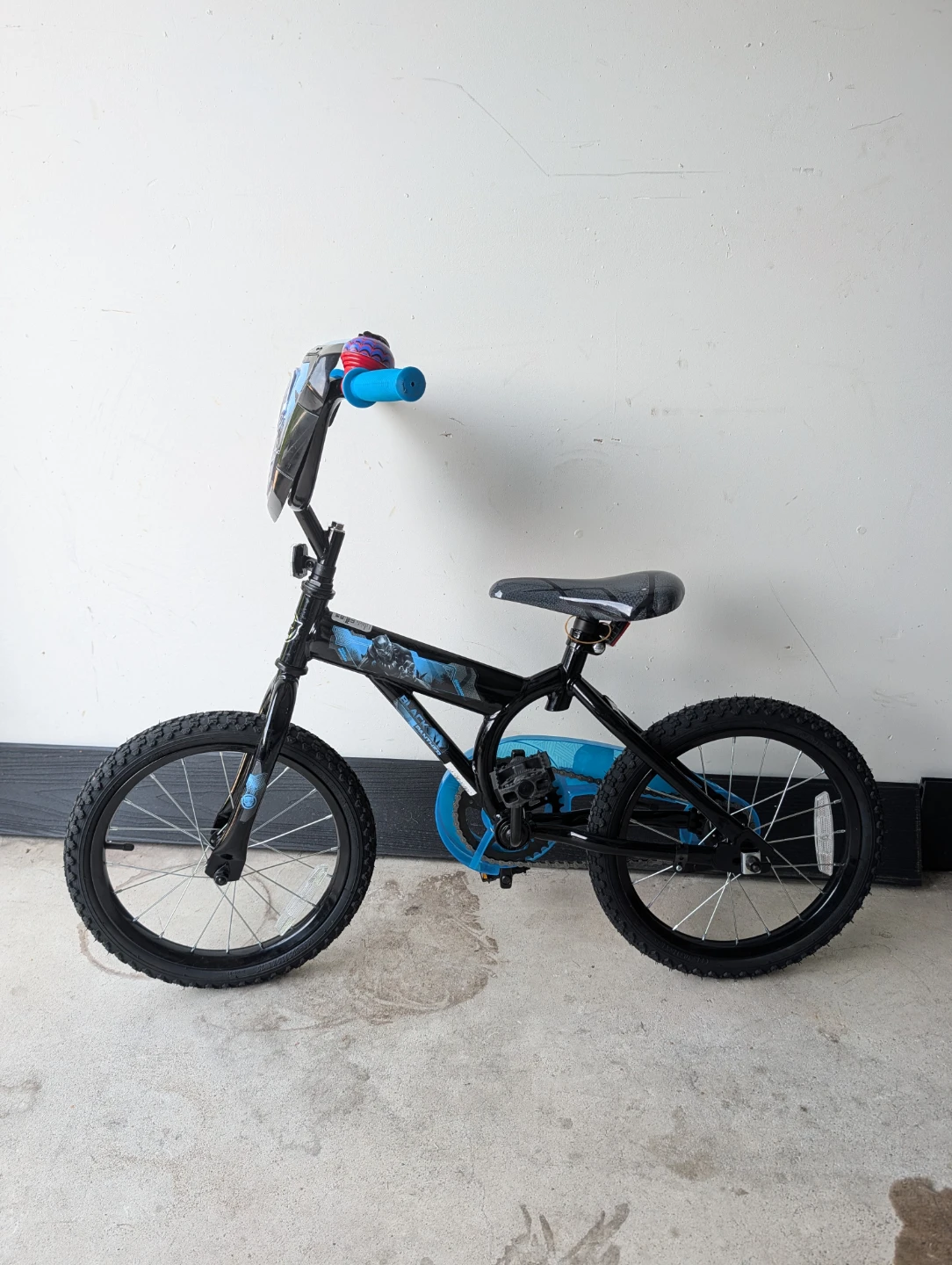 Kids 16-inch Bike with Black Panther theme - photo 2