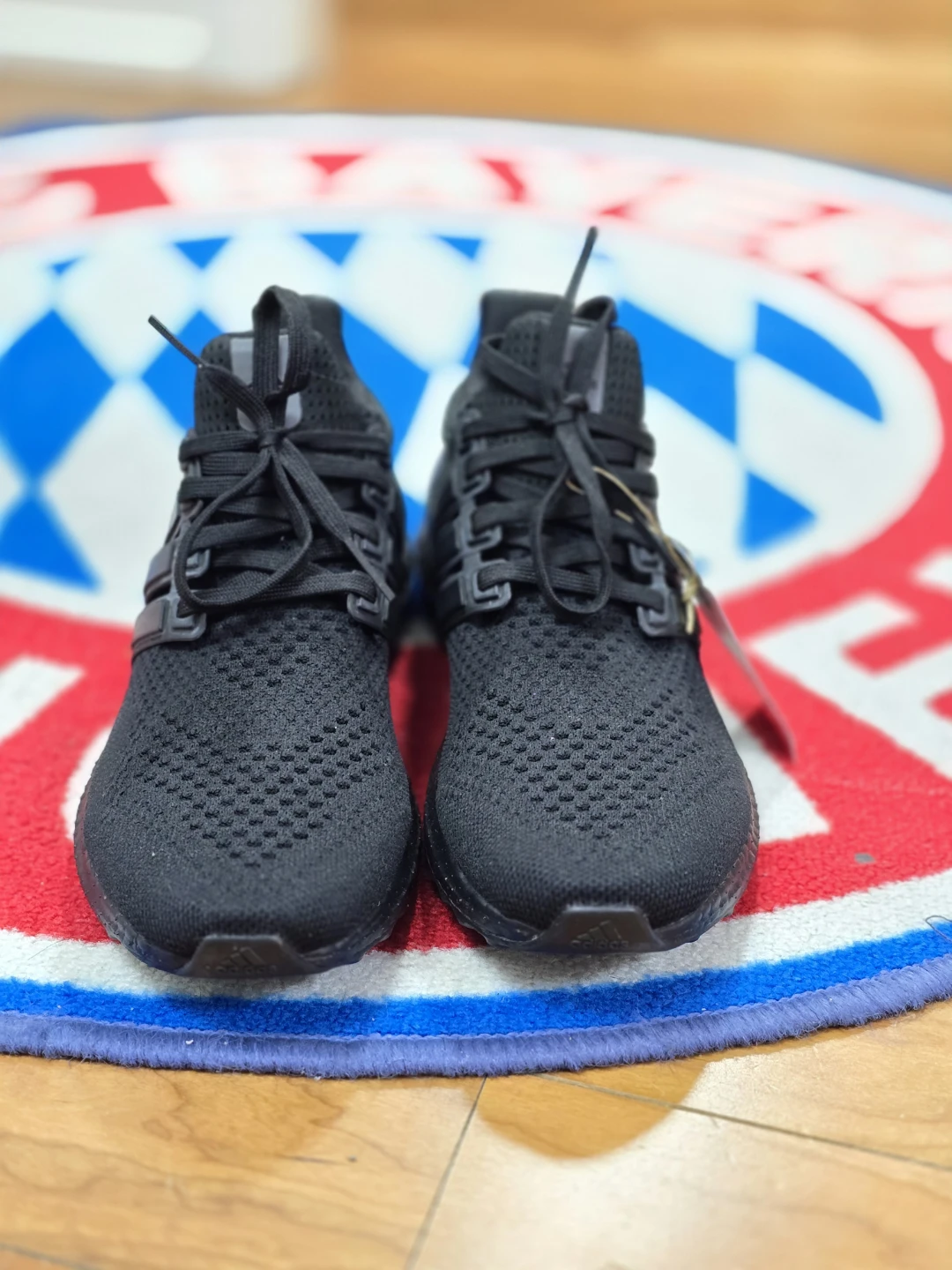 BRAND NEW Adidas Ultraboost Black Shoes Size 9W / 8M - photo 3