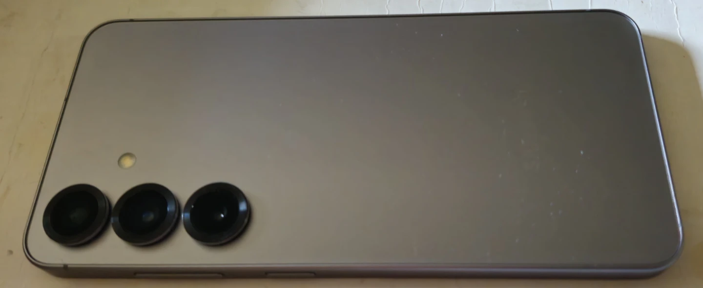 Samsung Galaxy S25 Smartphone for sale - photo 2