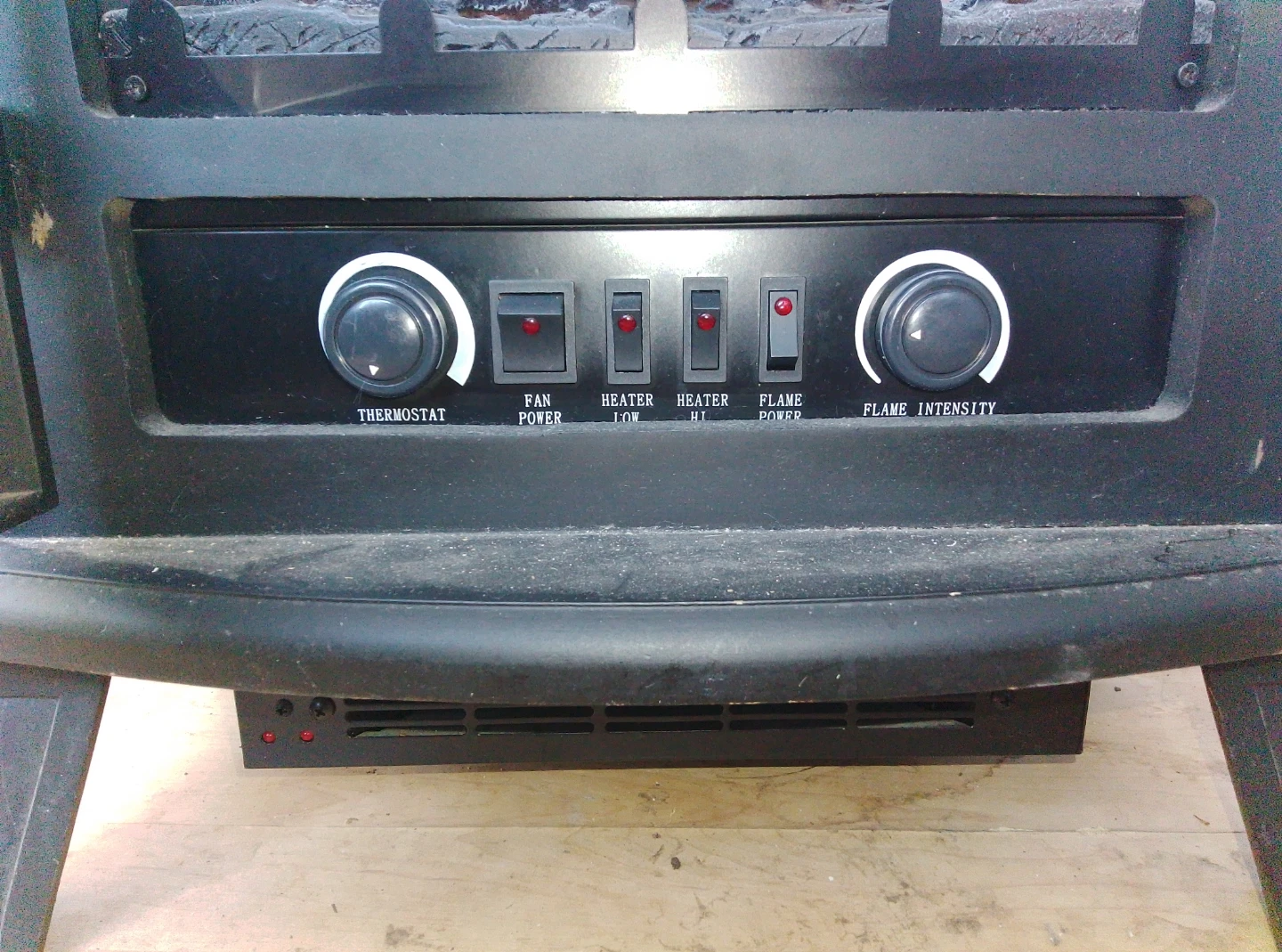 Cambridge Electric Fireplace - photo 2