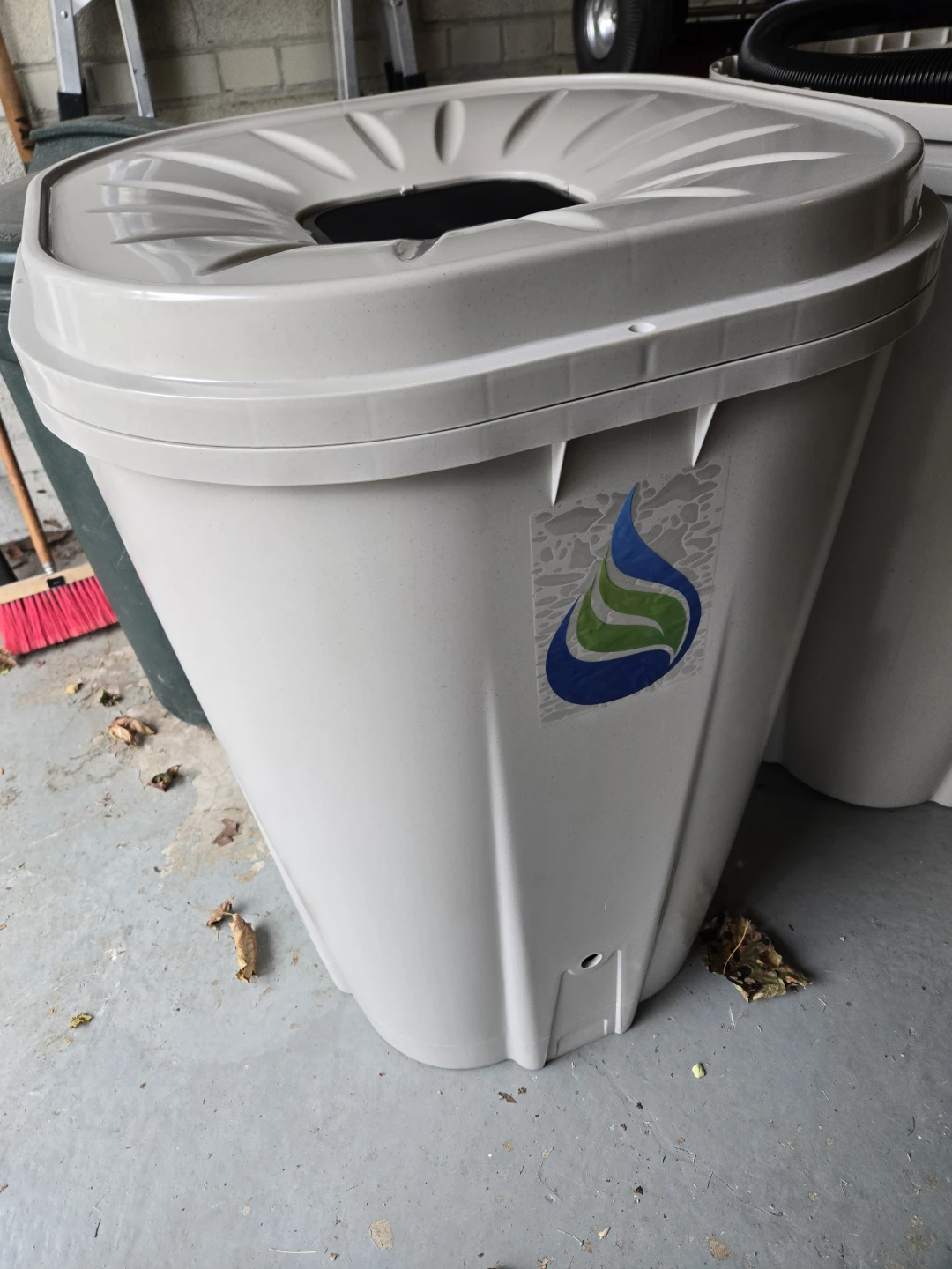 Brand New Complete Rain Barrel & Diverter Kit
