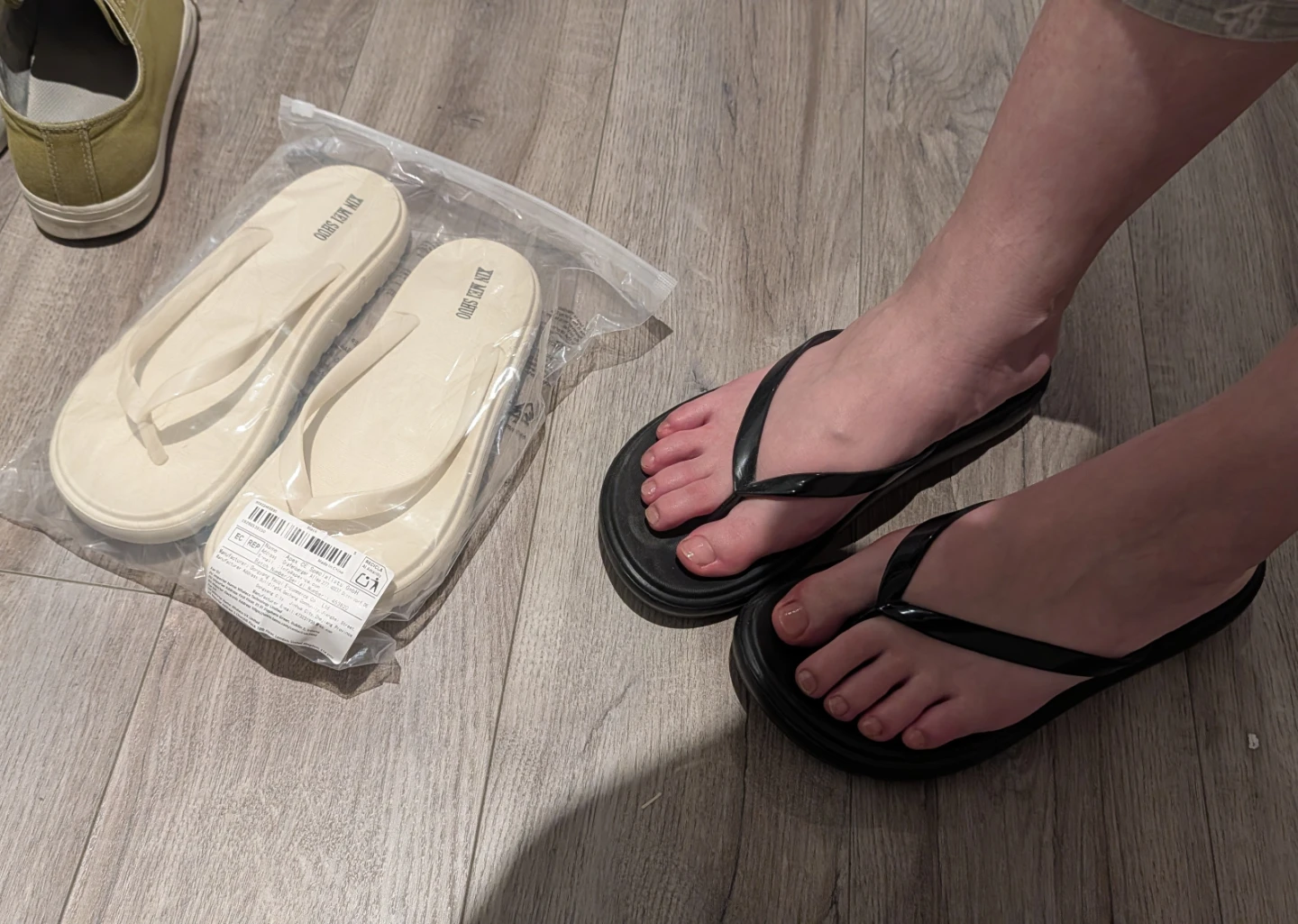 Creamy Flip Flops 37 NEW - photo 3