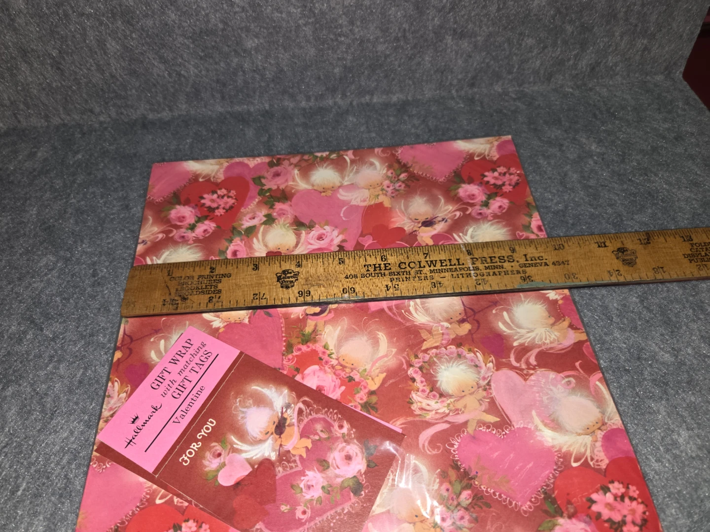 Hallmark Gift Wrap Valentines Day Theme 2 Sheets New In Bag - photo 5