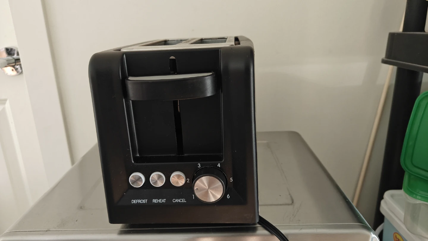 Cooks 2-Slice Toaster - photo 3