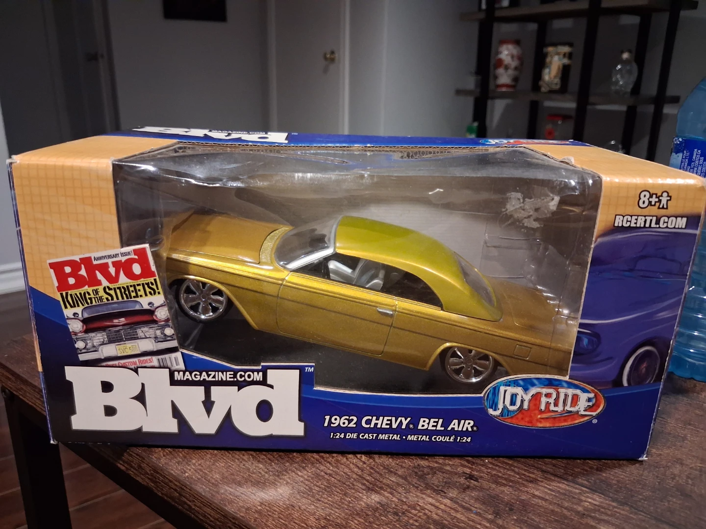 1/24 JoyRide 1962 Chevy Bel Air Diecast Model Car
