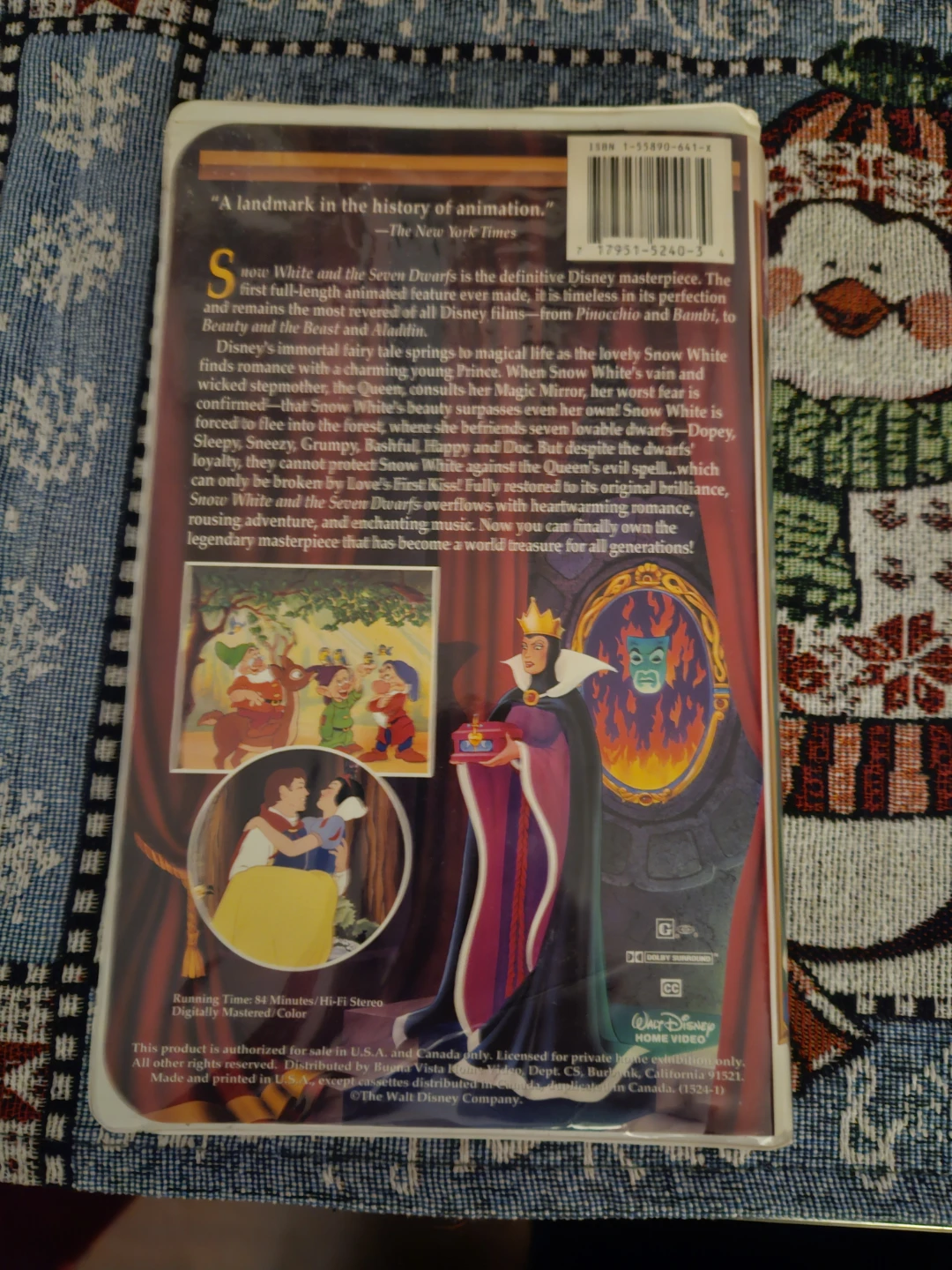 Disney's Snow White and the Seven Dwarfs VHS Tape - photo 2