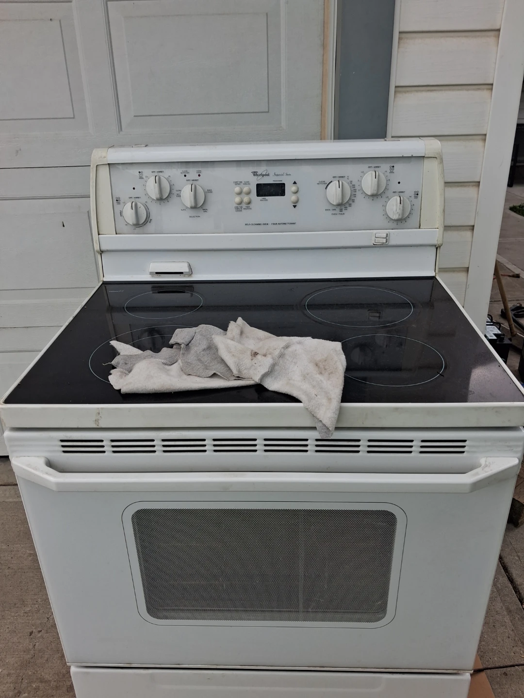 Maytang Electric stove  for sale call 780-884-7800 - photo 3