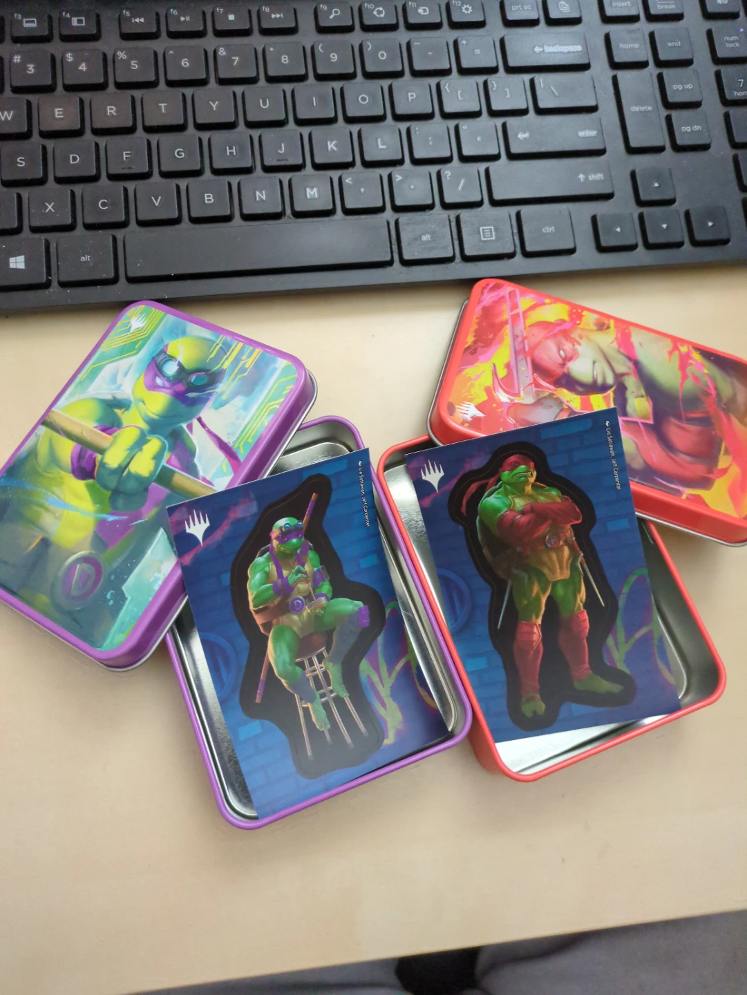 Magic the Gathering TMNT tins - photo 2