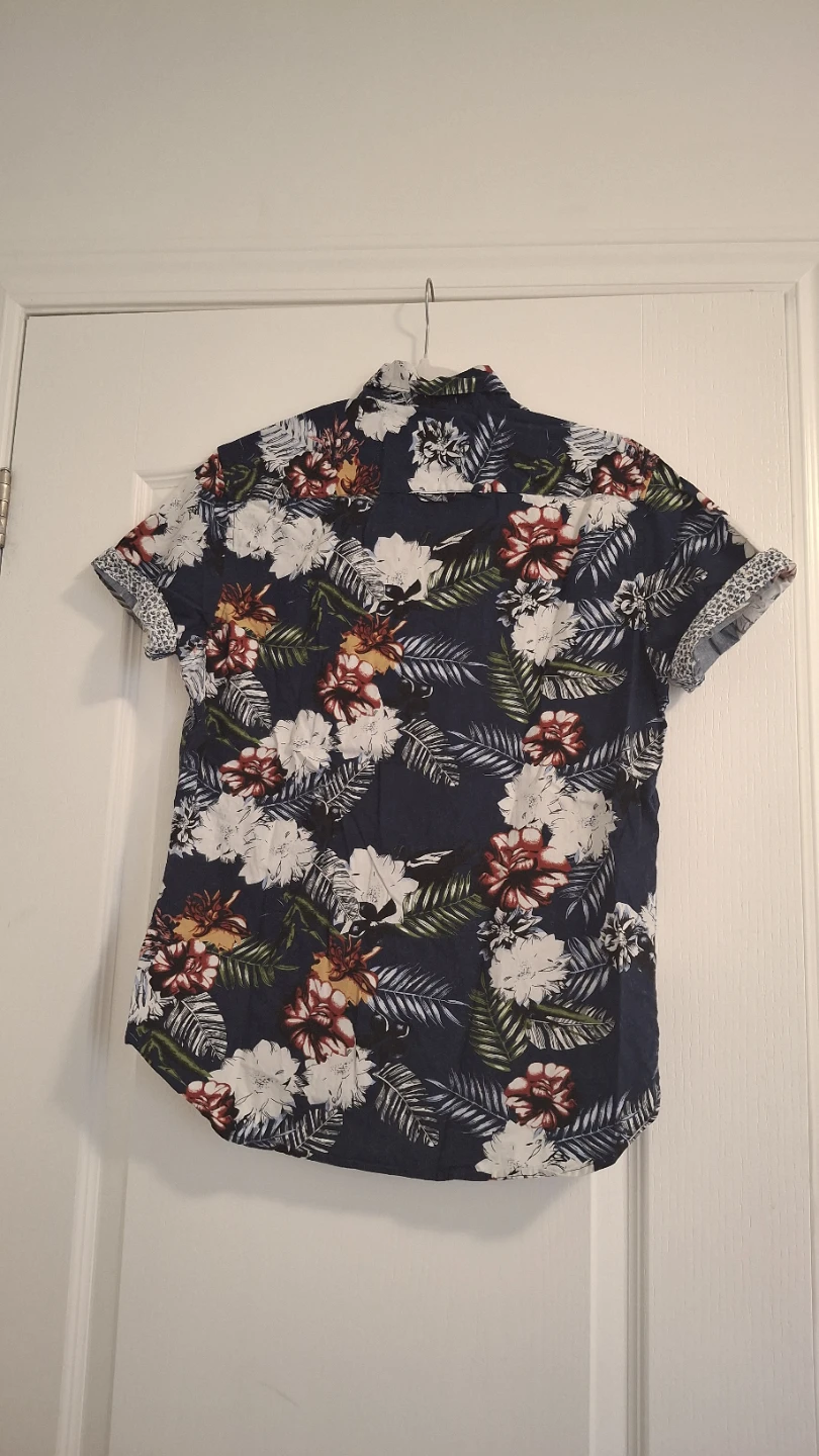 Ricky Singh - Short Sleeve Button-Up Shirt - photo 2