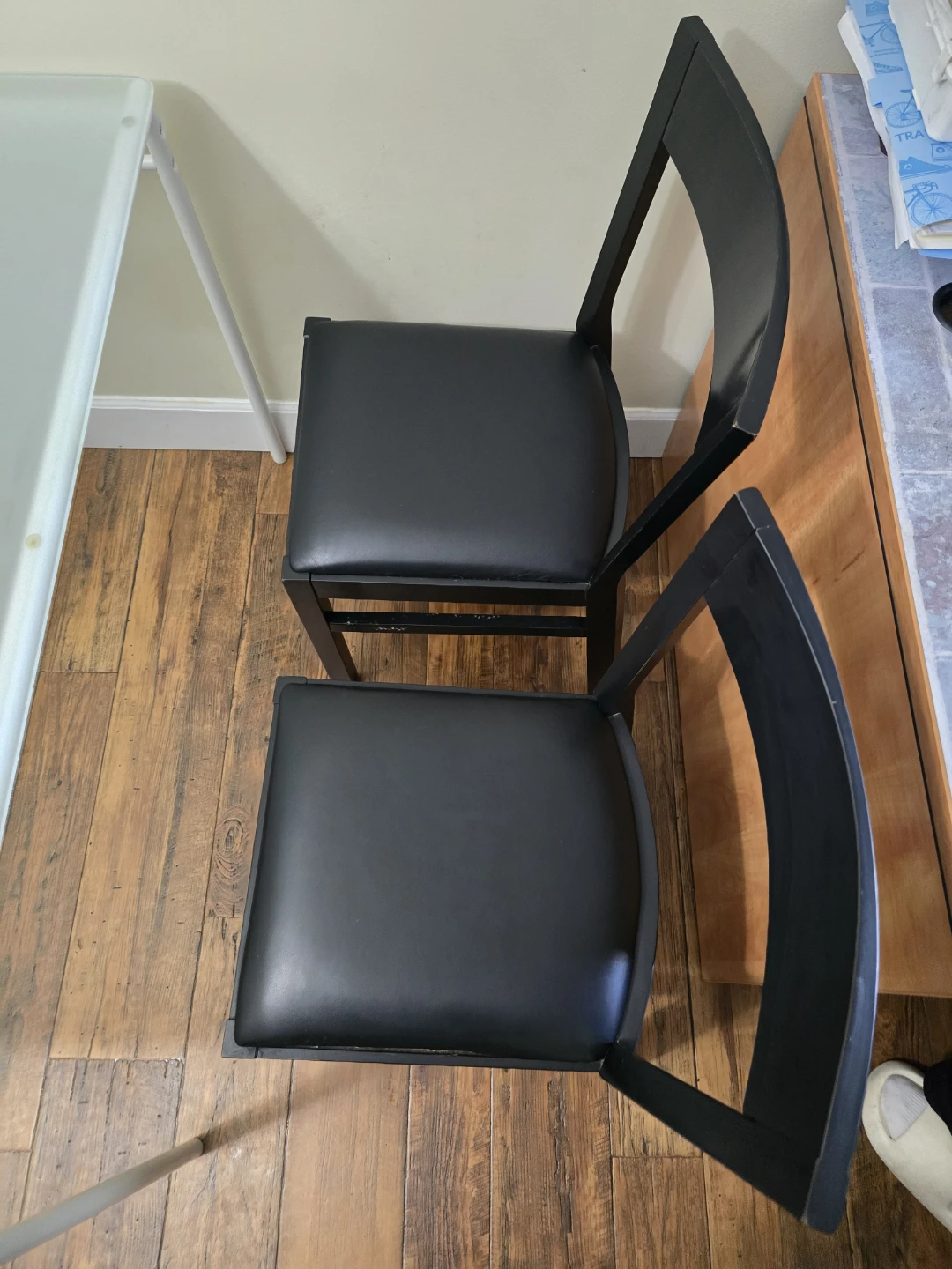 Dinning table and chairs - photo 4
