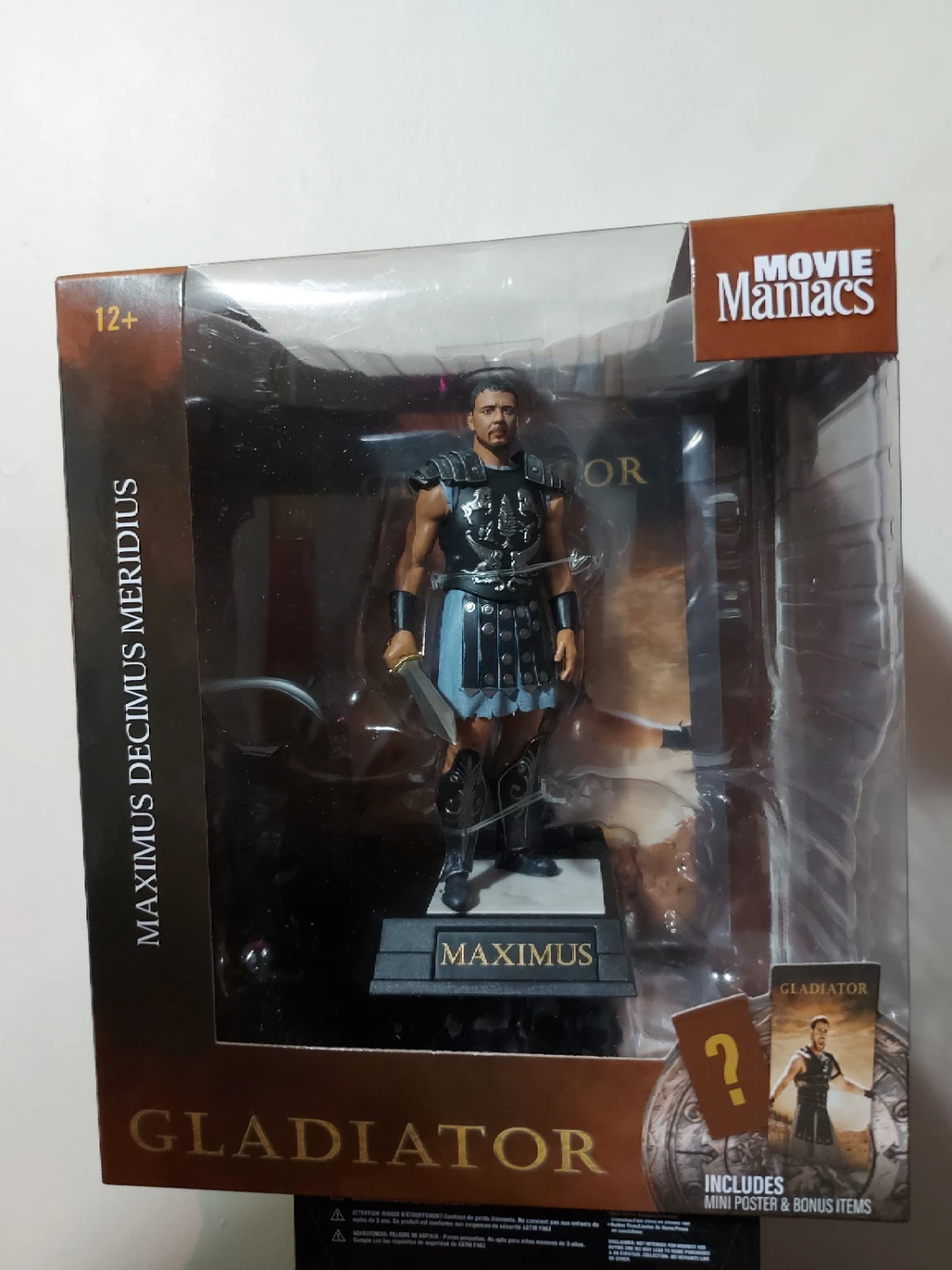 Movie Maniacs Gladiator Maximus Decimus Merudius Figure