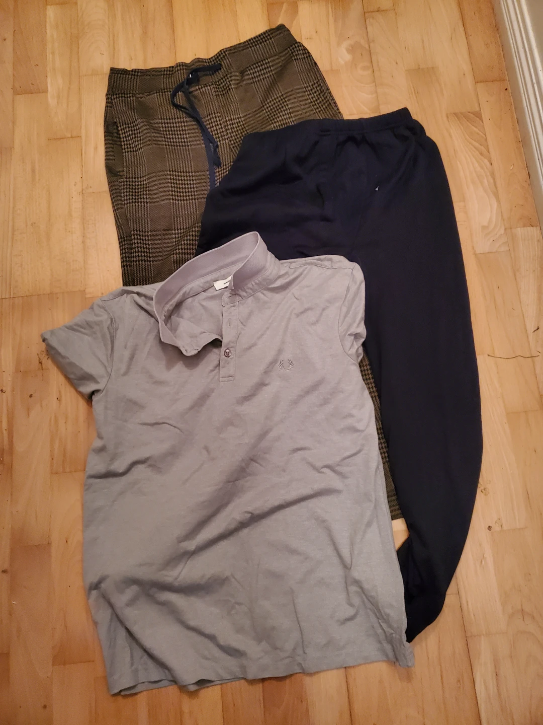 Clothing Lot size Small - photo 2