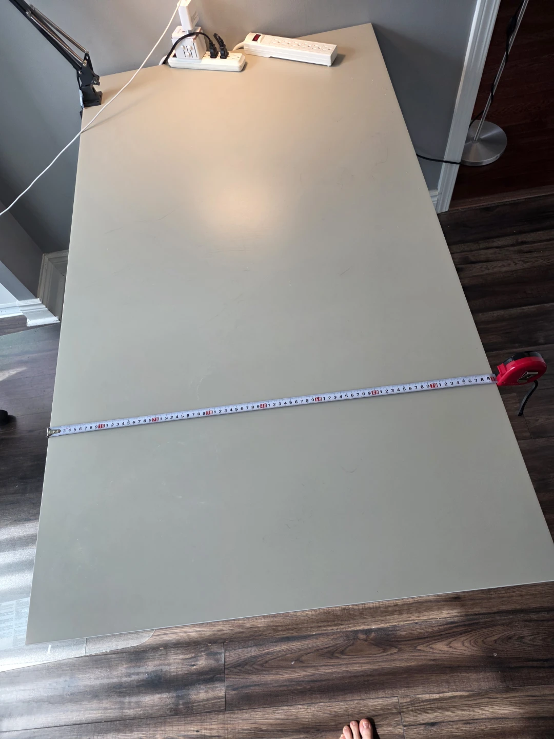 White Modern Desk -ikea - photo 2