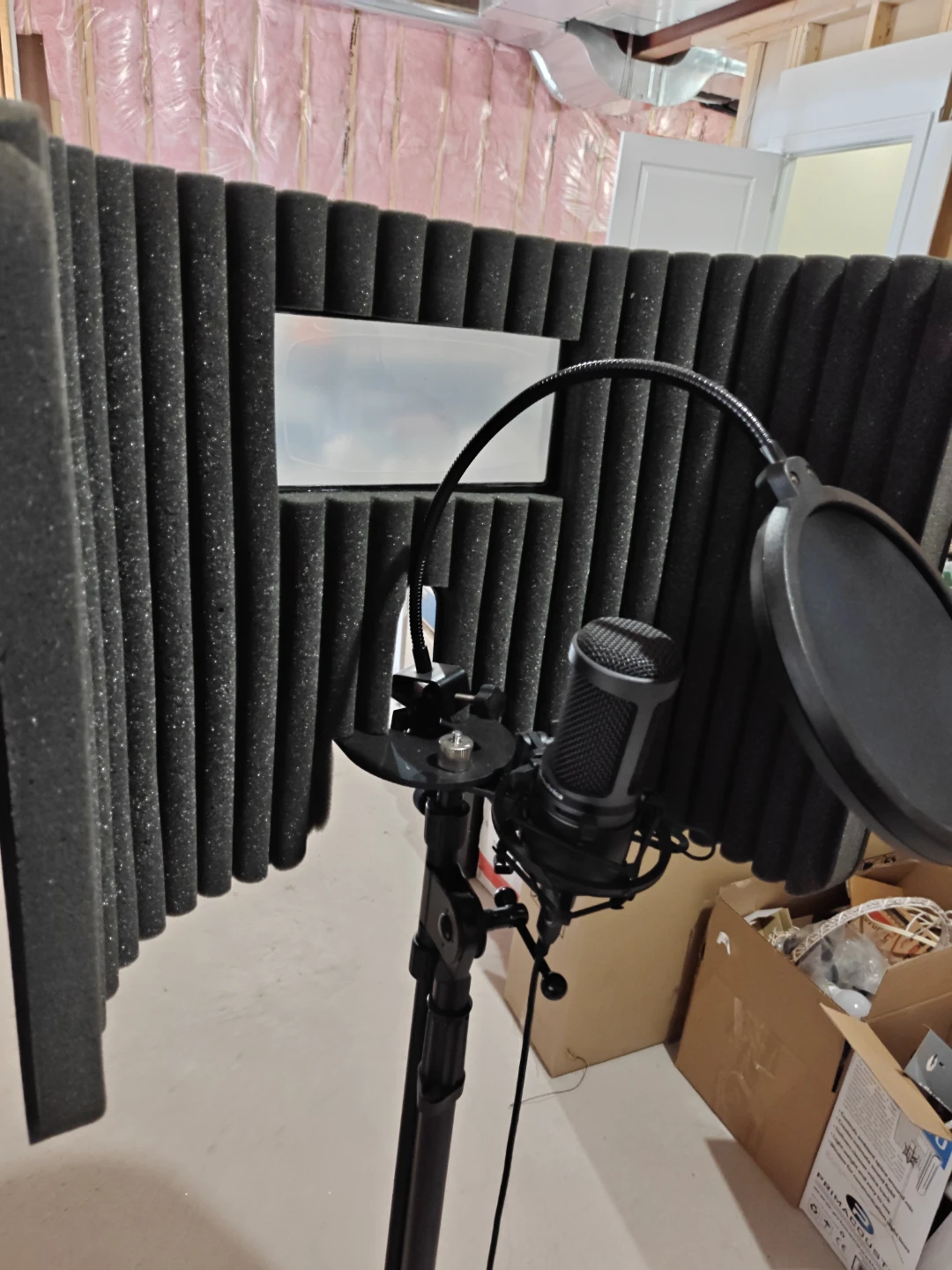 Portable Microphone Isolation Shield with Pop Filter - photo 2