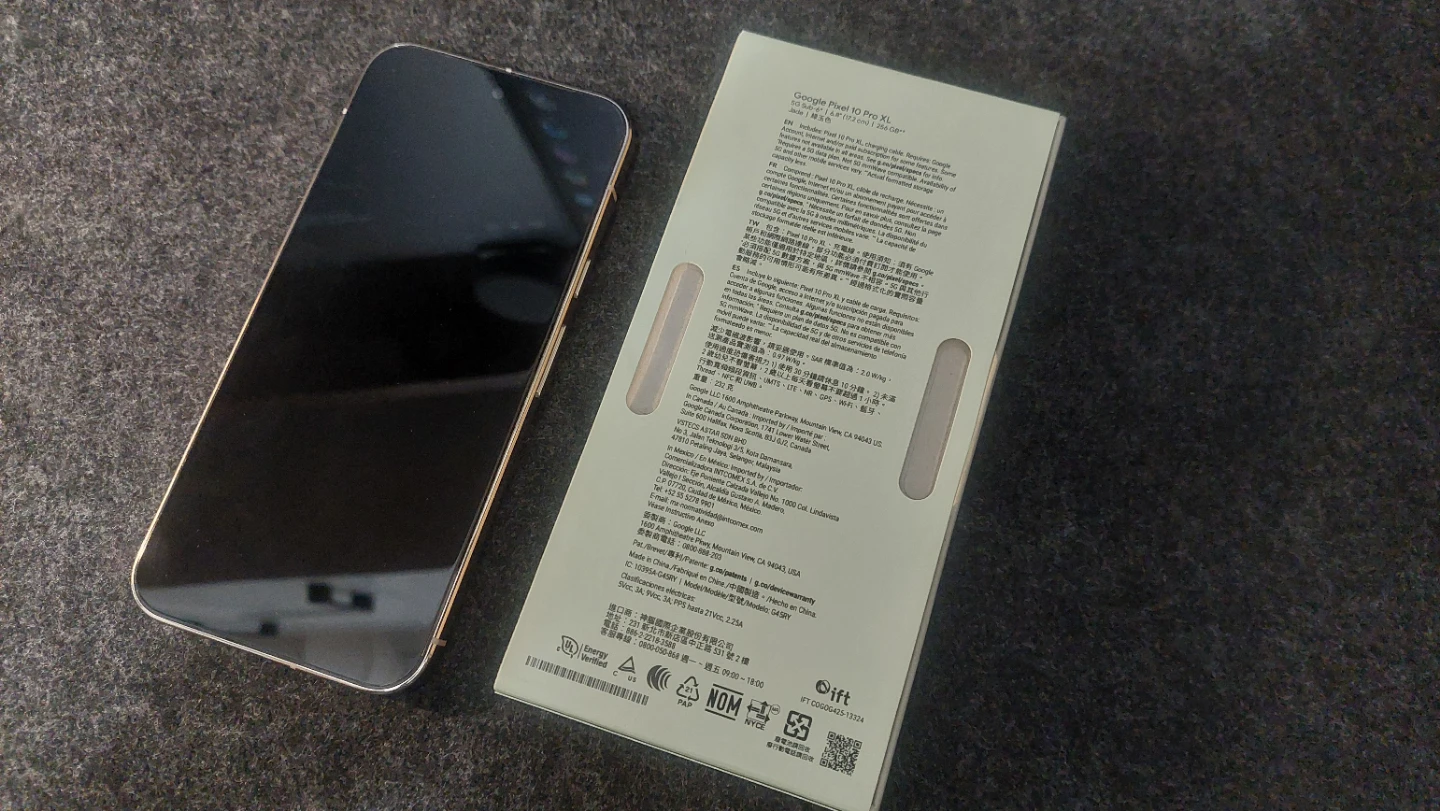 Google Pixel 10 Pro XL - photo 3