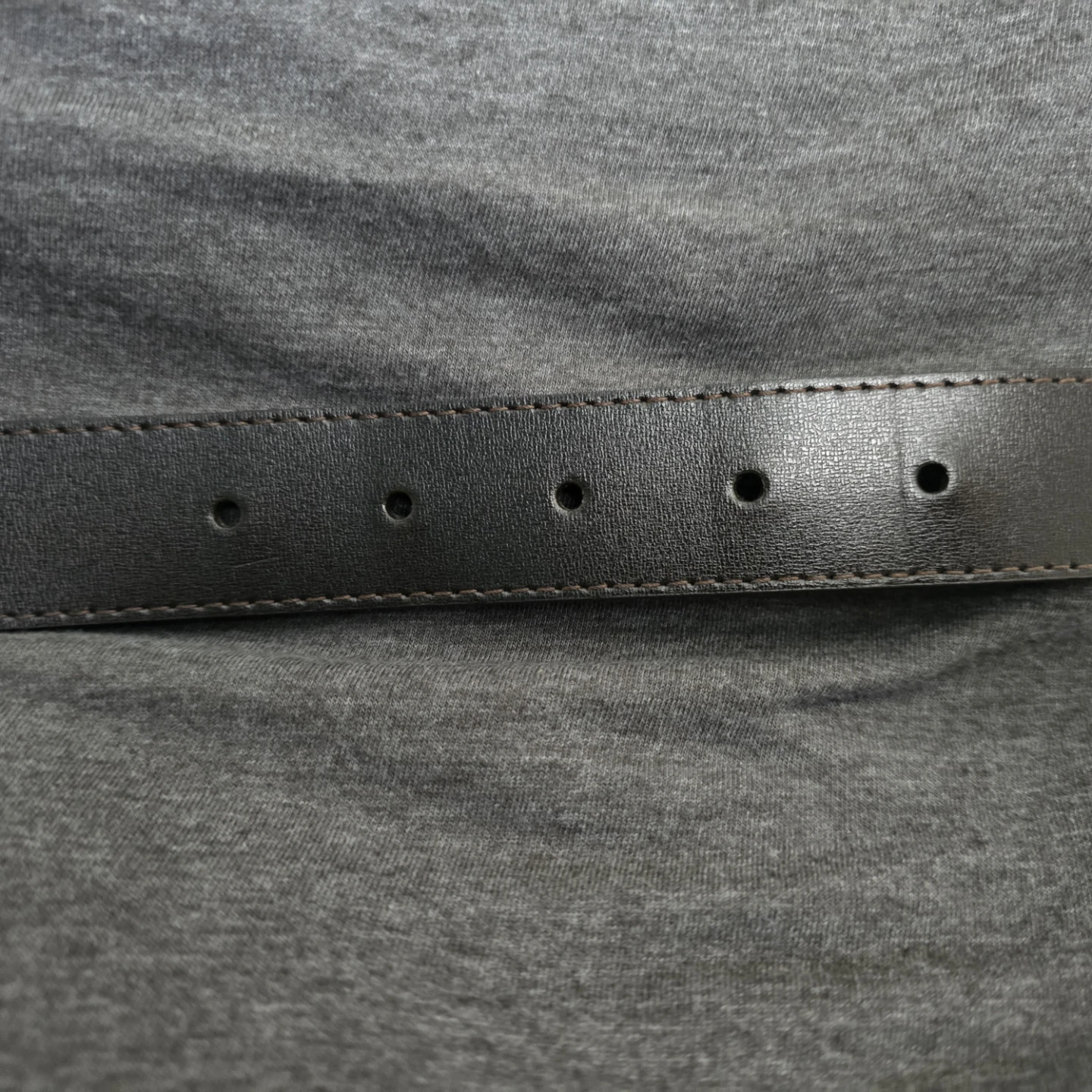 Authentic Burberry Men's Dark Brown Leather Belt - Size 36 / 90 - photo 3