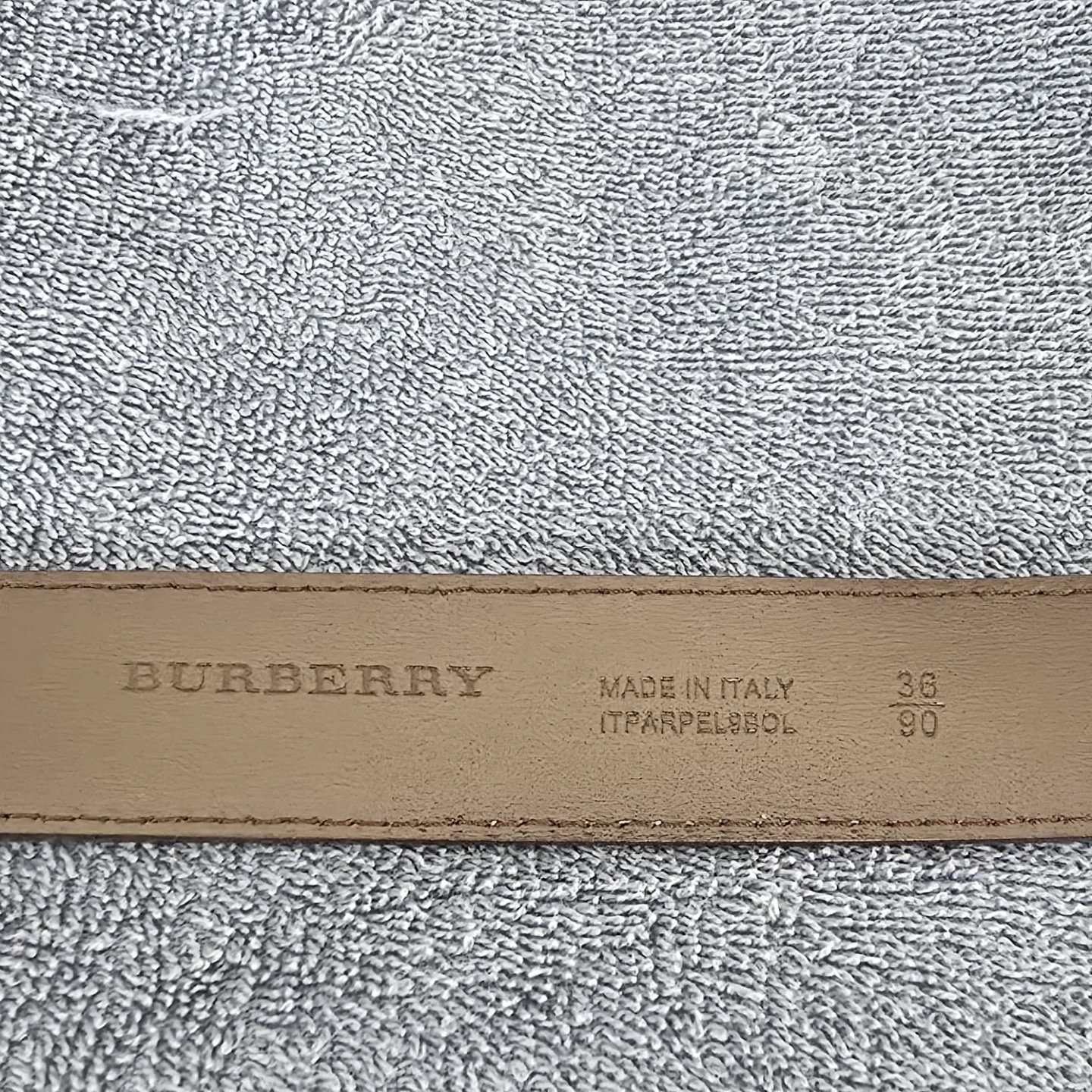 Authentic Burberry Men's Dark Brown Leather Belt - Size 36 / 90 - photo 5