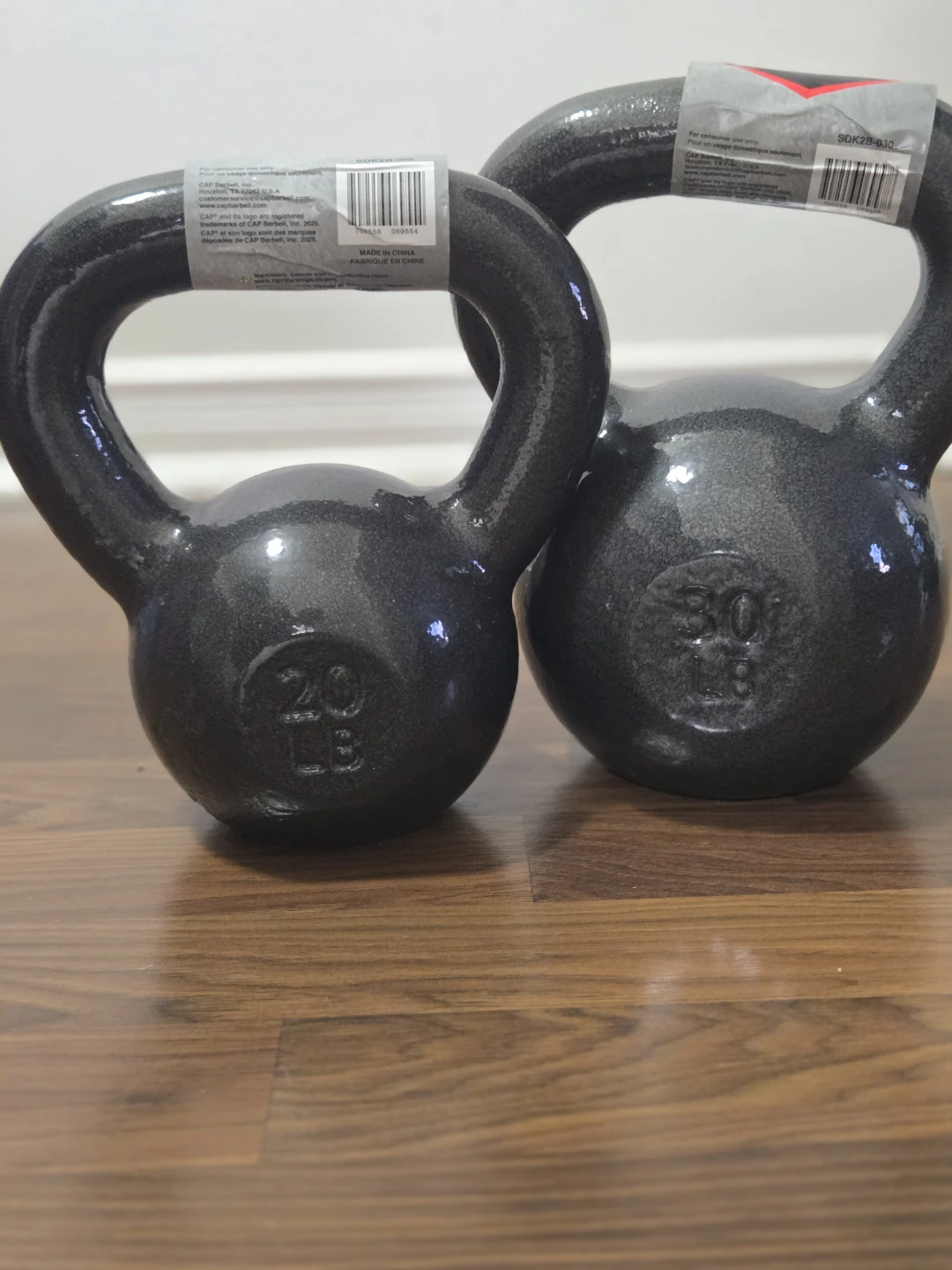 20lb & 30lb Kettlebells Set (Cast Iron) - New!