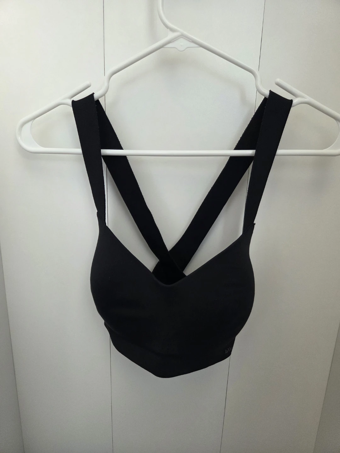 FREE cross back crop top (built-in bra cups)