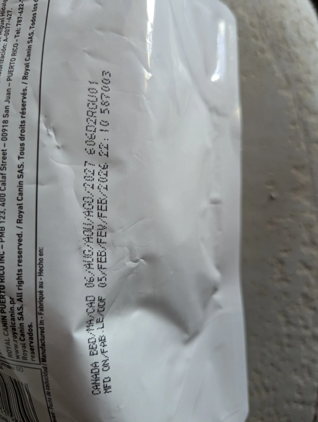 Royal Canin Urinary SO Cat Food 3.3 lb - photo 3