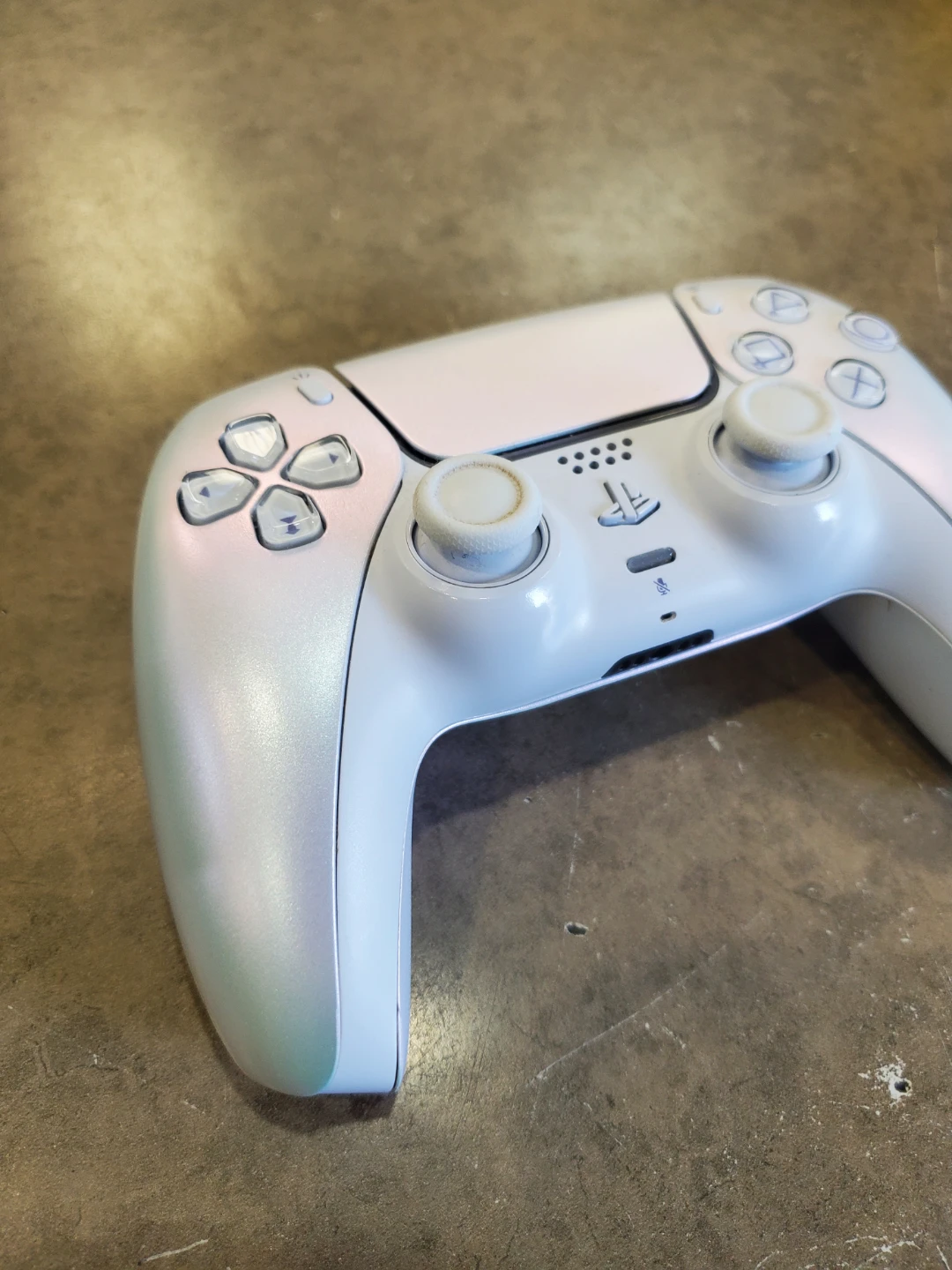 Playstation 5 DualSense Controller - Iridescent White - photo 3