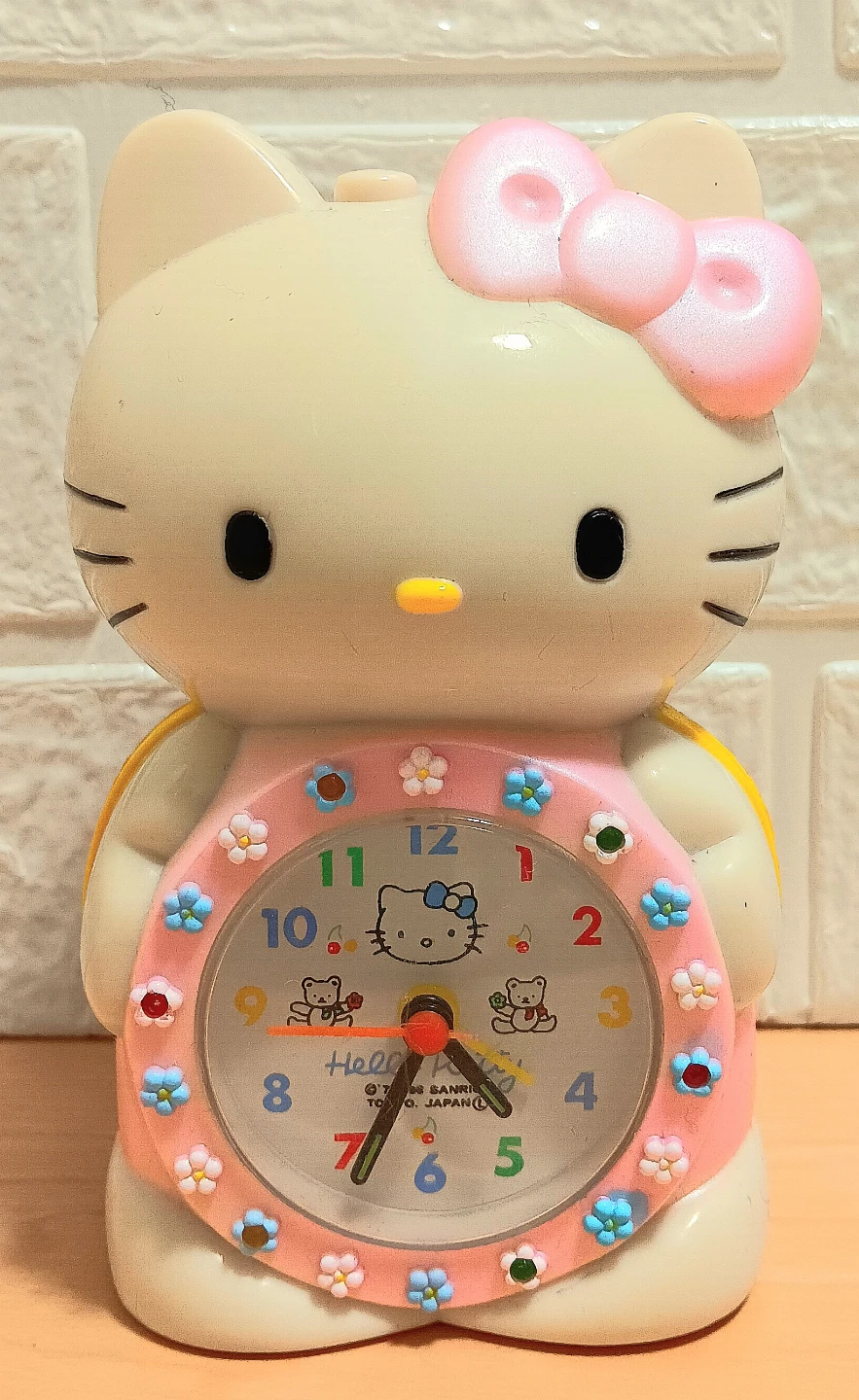 ⏰️Rare Vintage Sanrio Hello Kitty Alarm Clock⏰️