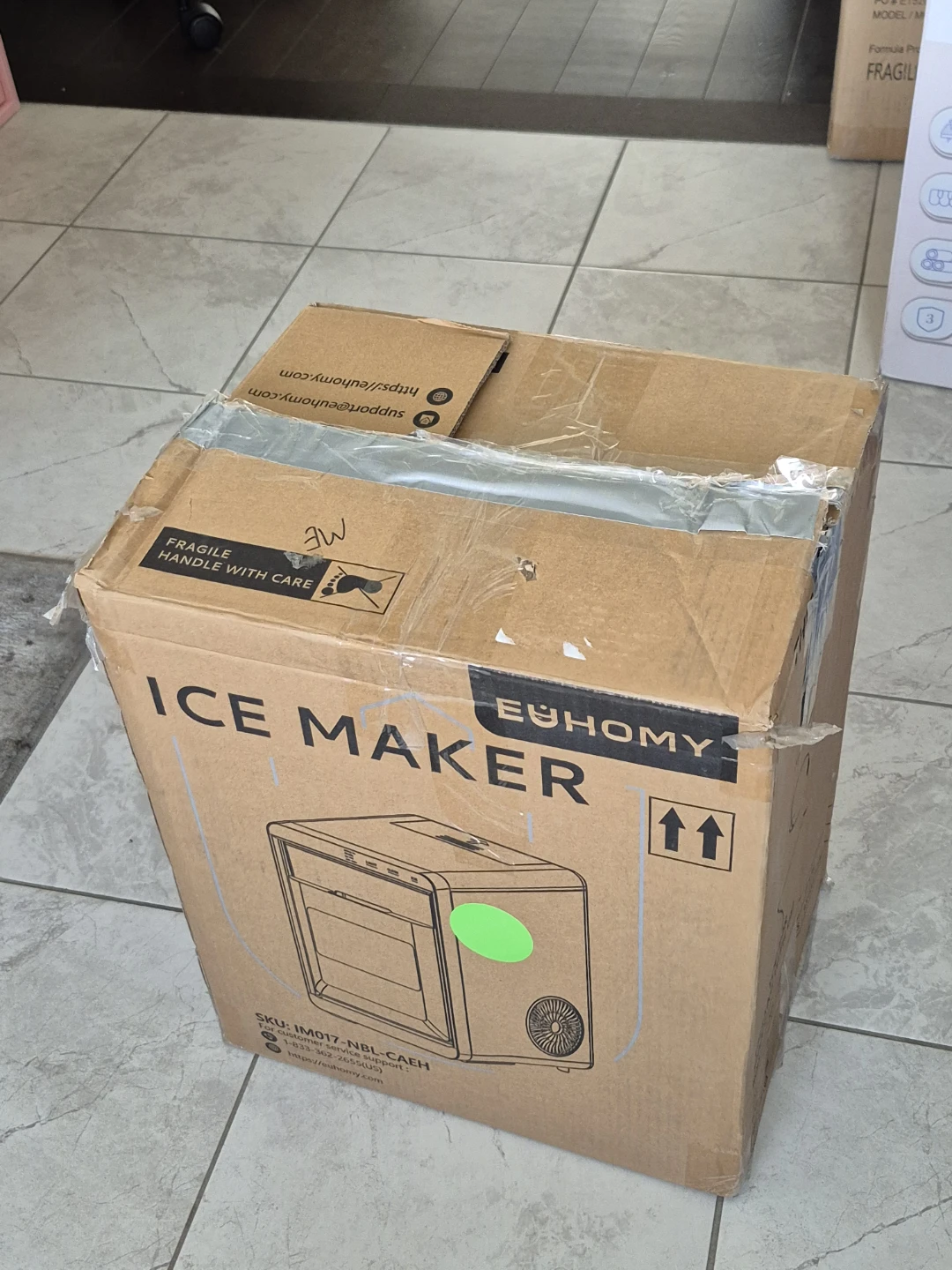 Frigidaire Portable Ice Maker - photo 3