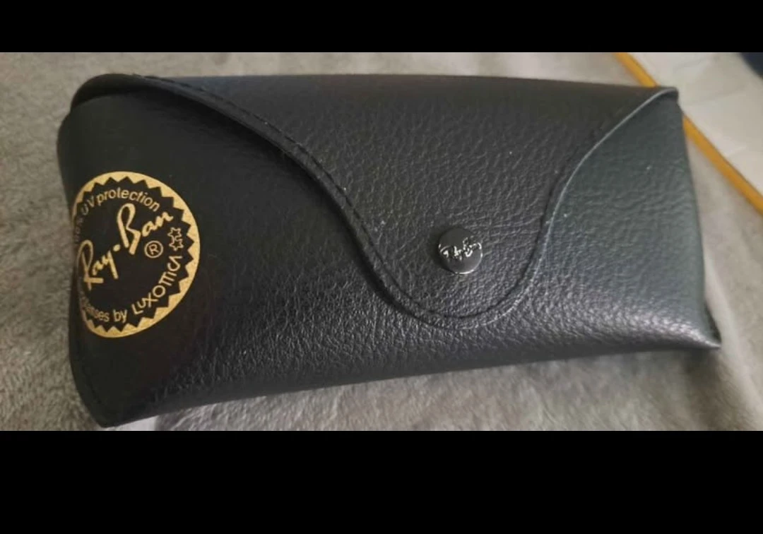 Ray-Ban Tortoise Shell Sunglasses with Case